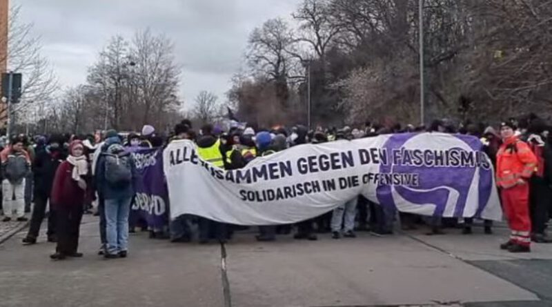 Blockaden behindern AfD-Parteitag in Riesa: Über zehntausend Menschen widersetzen sich der AfD