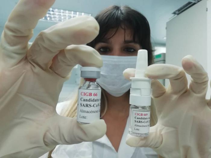 Impfstoffkandidaten des CIGB. Das CIGB-66 (Abdala) und das CIGB-669 (Mambisa). Foto: BioCubaFarma