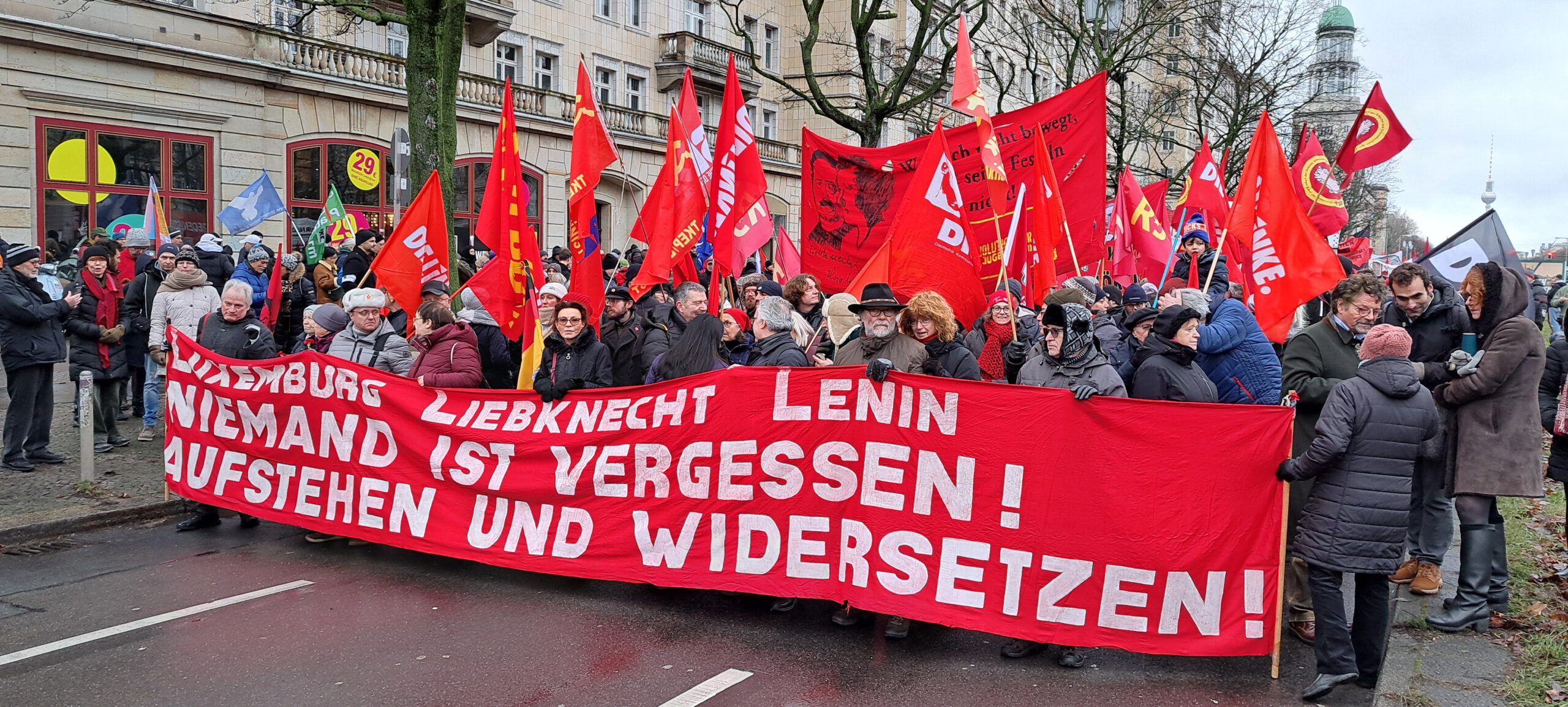 Kundgebung: Freiheit für die Inhaftierten der LLL-Demonstration!